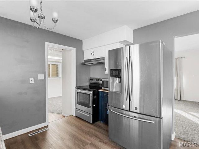 6104 Old Collinsville Road, Fairview Heights, IL 62208