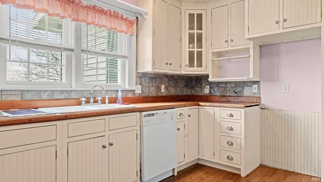 2058 E County Rd 800 N, Orleans, IN 47452