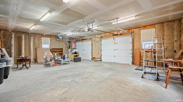 2058 E County Rd 800 N, Orleans, IN 47452