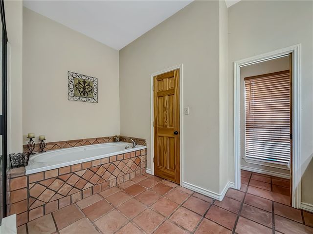 2204 Angel Ct, Corpus Christi, TX 78415