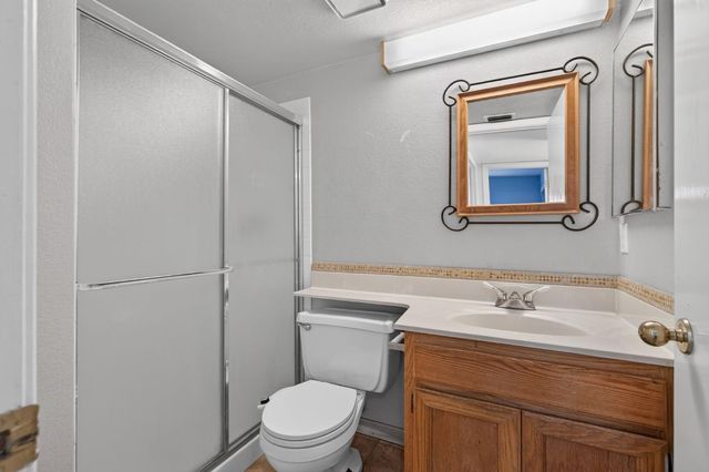 625 Vernon Oaks Dr, Roseville, CA 95678