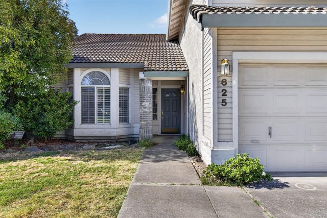 625 Vernon Oaks Dr, Roseville, CA 95678