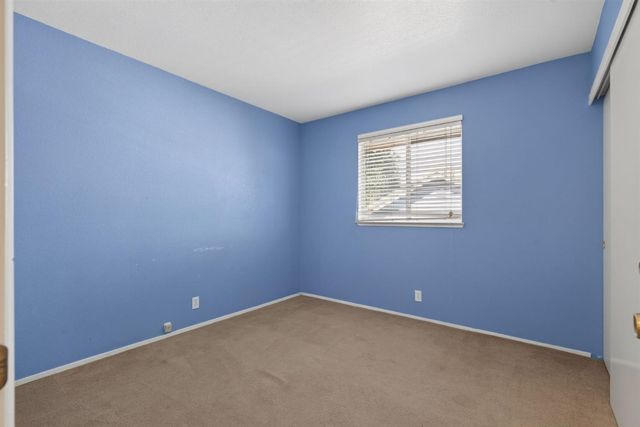 625 Vernon Oaks Dr, Roseville, CA 95678