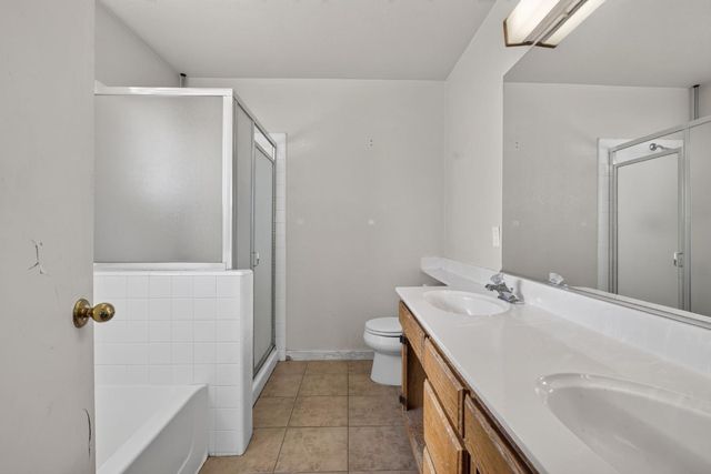 625 Vernon Oaks Dr, Roseville, CA 95678