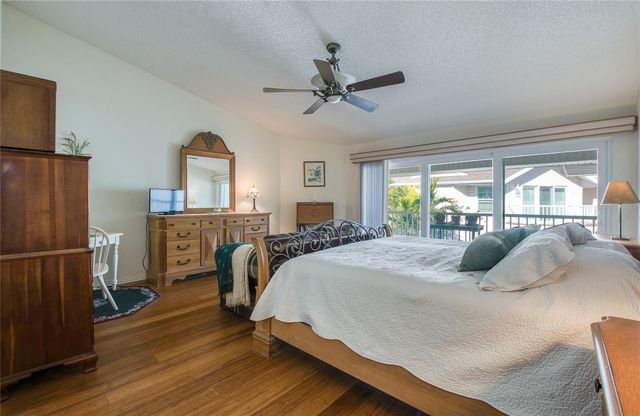 9211 CAPTIVA CIRCLE, St Pete Beach, FL 33706