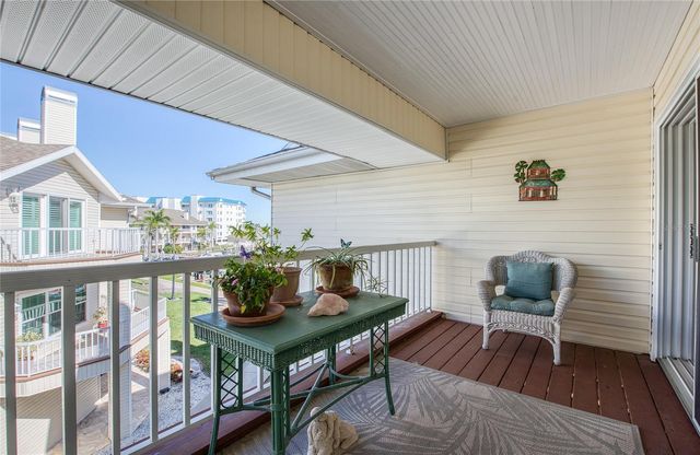 9211 CAPTIVA CIRCLE, St Pete Beach, FL 33706