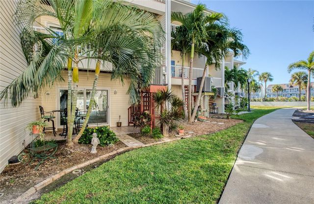 9211 CAPTIVA CIRCLE, St Pete Beach, FL 33706