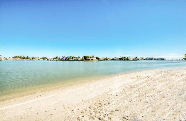 9211 CAPTIVA CIRCLE, St Pete Beach, FL 33706