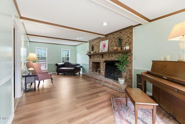 1839 Broadway Drive, Graham, NC 27253