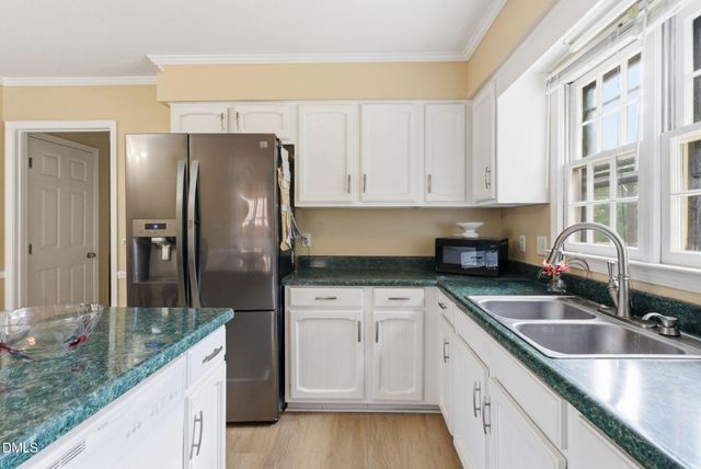 1839 Broadway Drive, Graham, NC 27253