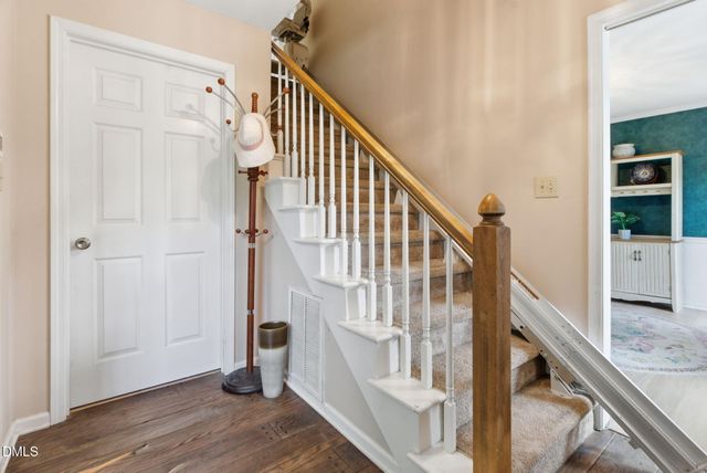 1839 Broadway Drive, Graham, NC 27253