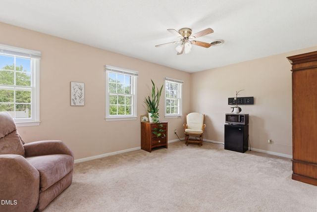 1839 Broadway Drive, Graham, NC 27253