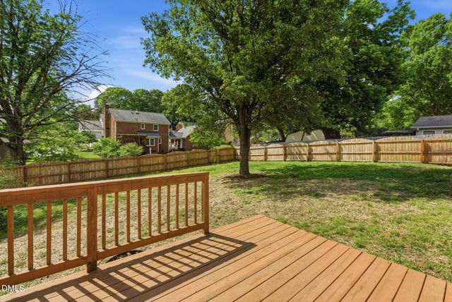 1839 Broadway Drive, Graham, NC 27253