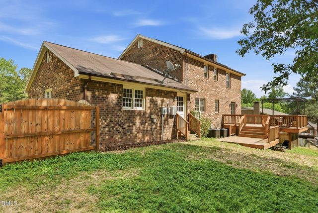 1839 Broadway Drive, Graham, NC 27253