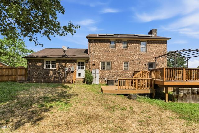 1839 Broadway Drive, Graham, NC 27253