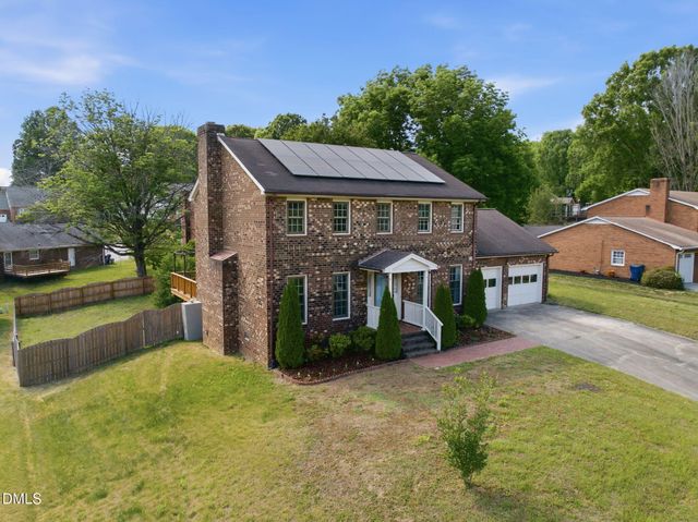 1839 Broadway Drive, Graham, NC 27253
