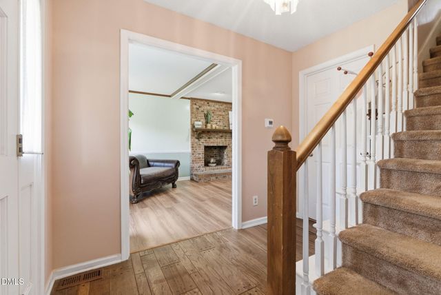 1839 Broadway Drive, Graham, NC 27253