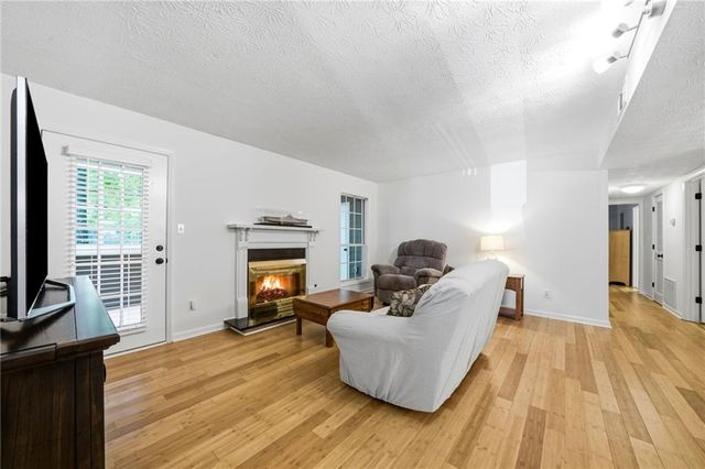 2166 N Forest Trail, Dunwoody, GA 30338