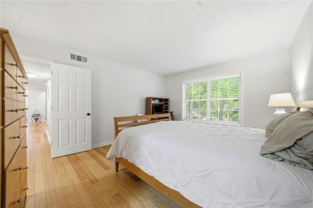 2166 N Forest Trail, Dunwoody, GA 30338