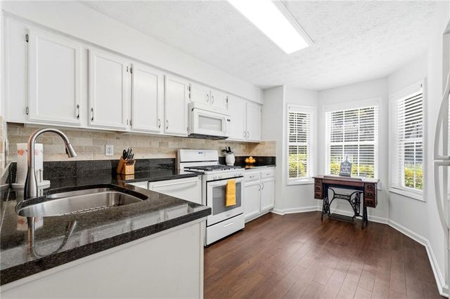 2166 N Forest Trail, Dunwoody, GA 30338