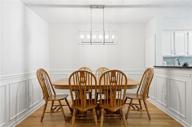 2166 N Forest Trail, Dunwoody, GA 30338