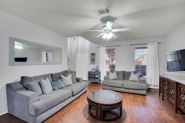 2010 Fawn Drive, Midlothian, TX 76065