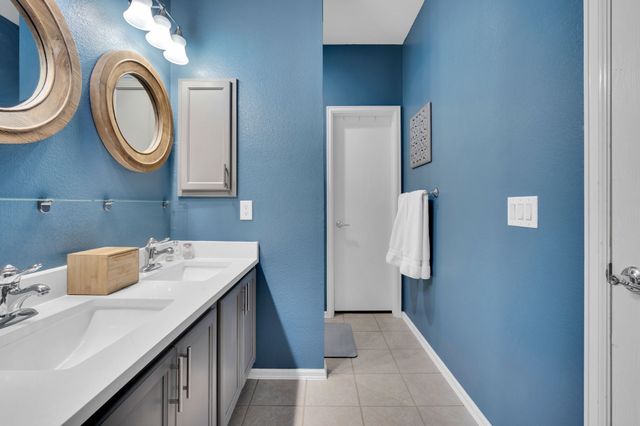 2010 Fawn Drive, Midlothian, TX 76065