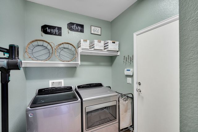 2010 Fawn Drive, Midlothian, TX 76065