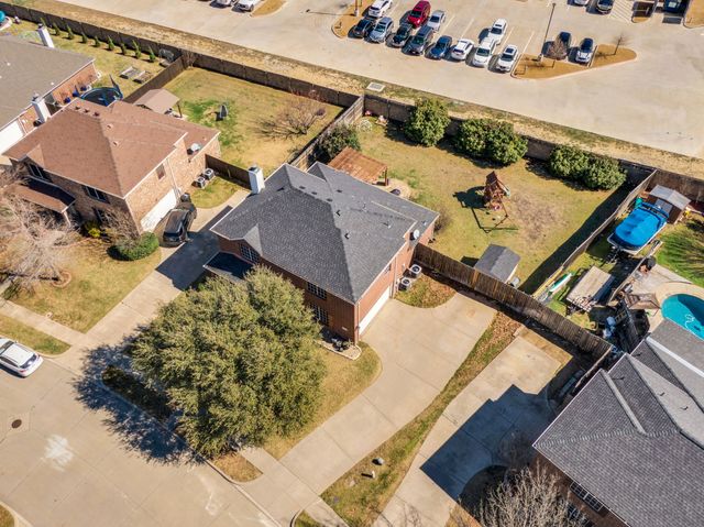 2010 Fawn Drive, Midlothian, TX 76065