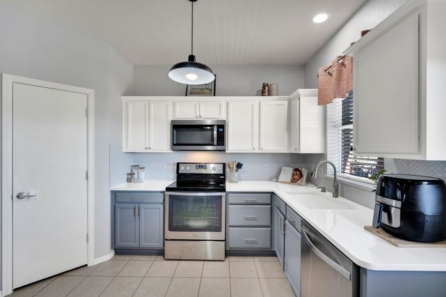 2010 Fawn Drive, Midlothian, TX 76065