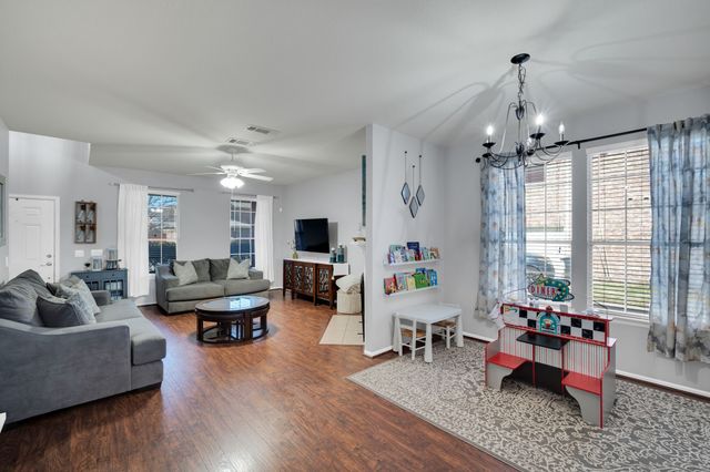 2010 Fawn Drive, Midlothian, TX 76065