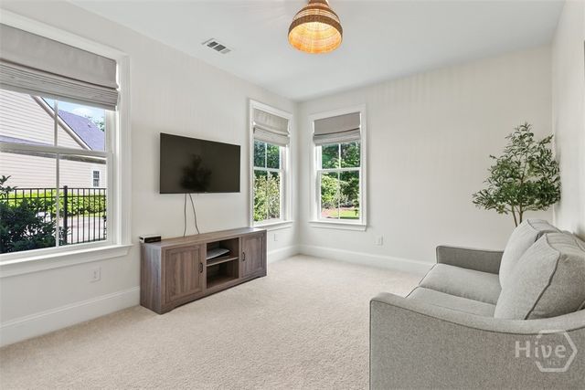 18 Lindenhill Court, Savannah, GA 31405