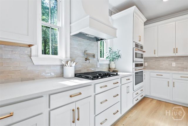 18 Lindenhill Court, Savannah, GA 31405