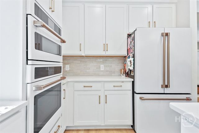 18 Lindenhill Court, Savannah, GA 31405