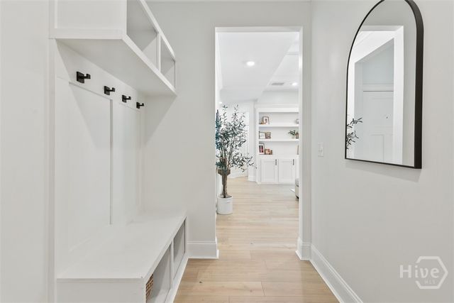 18 Lindenhill Court, Savannah, GA 31405