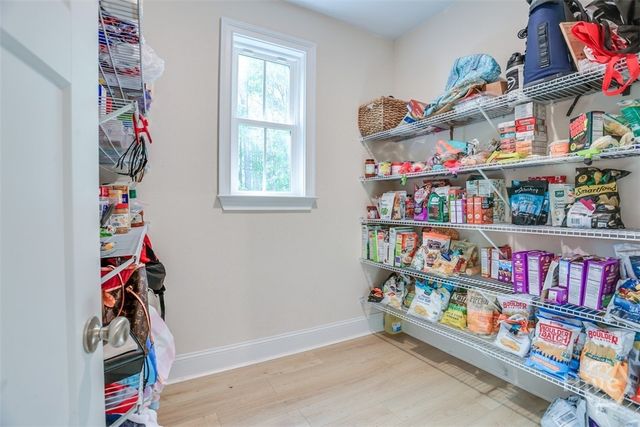 18 Lindenhill Court, Savannah, GA 31405