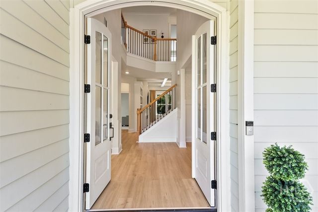 18 Lindenhill Court, Savannah, GA 31405