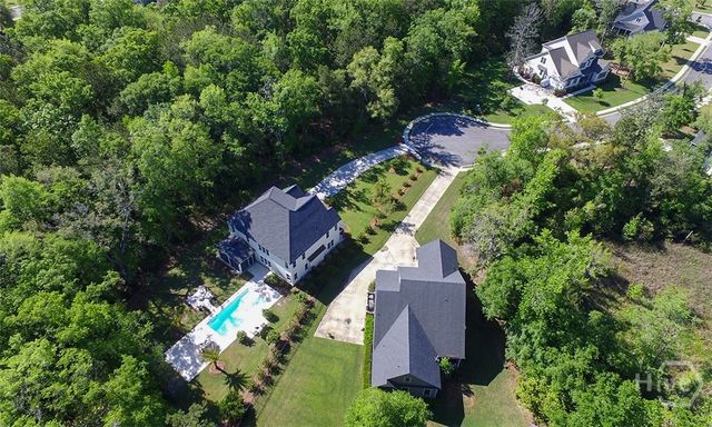 18 Lindenhill Court, Savannah, GA 31405