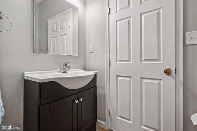 424 N LUZERNE AVE N, Baltimore, MD 21224