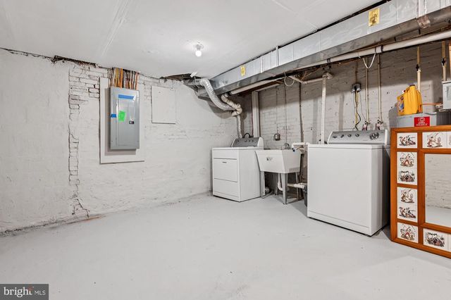 424 N LUZERNE AVE N, Baltimore, MD 21224