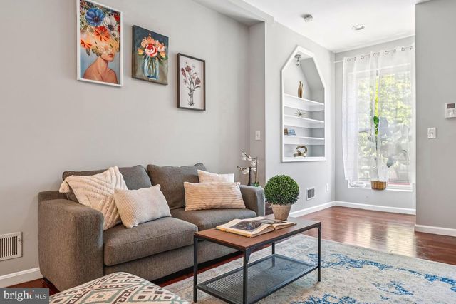 424 N LUZERNE AVE N, Baltimore, MD 21224