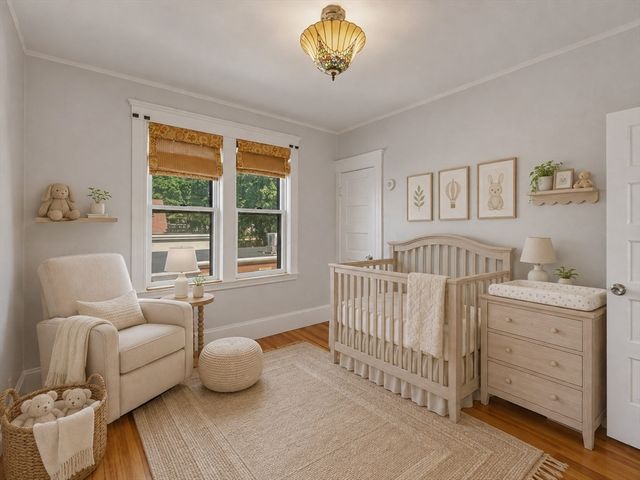 45-47 Chestnut St 3, Cambridge, MA 02139