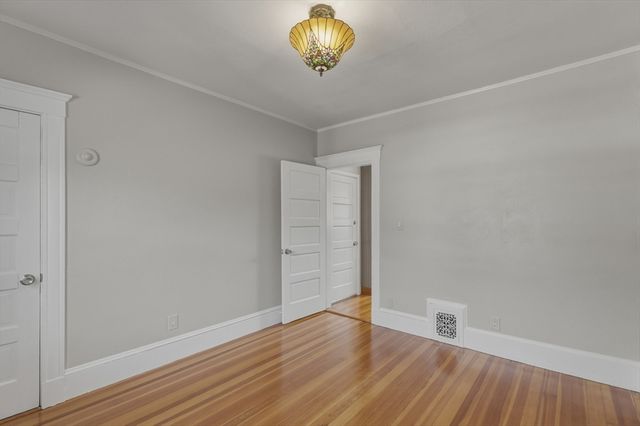 45-47 Chestnut St 3, Cambridge, MA 02139