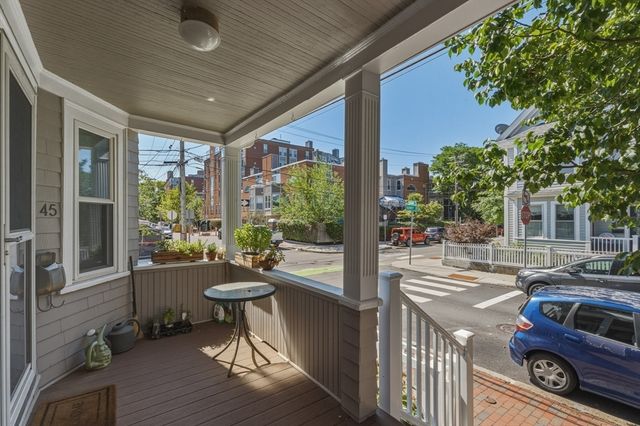 45-47 Chestnut St 3, Cambridge, MA 02139