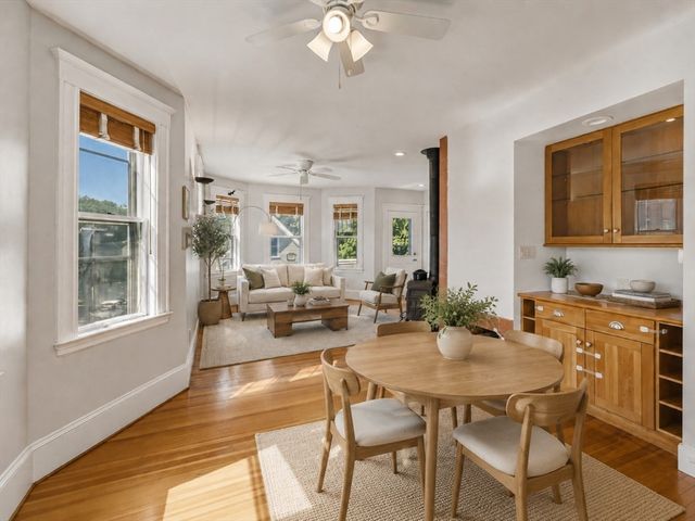 45-47 Chestnut St 3, Cambridge, MA 02139