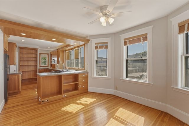 45-47 Chestnut St 3, Cambridge, MA 02139
