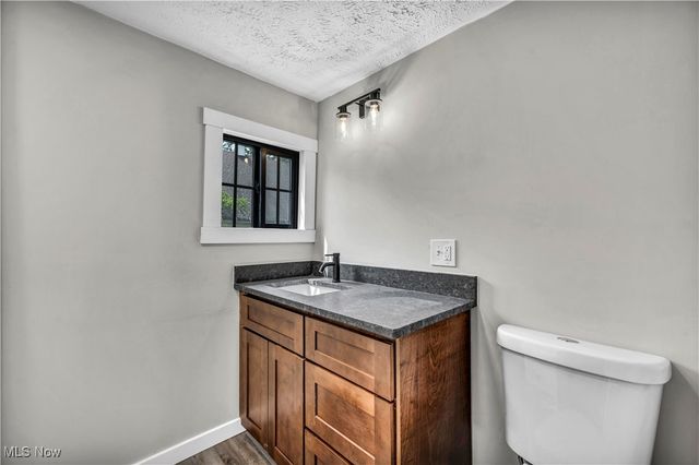 207 Water Street, Chardon, OH 44024