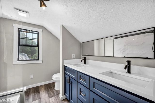 207 Water Street, Chardon, OH 44024