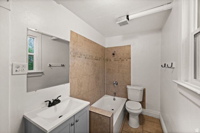 3048 OGDEN AVE, Ogden, UT 84401