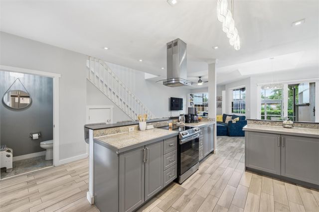 9788 Royal Palm Boulevard, Coral Springs, FL 33065